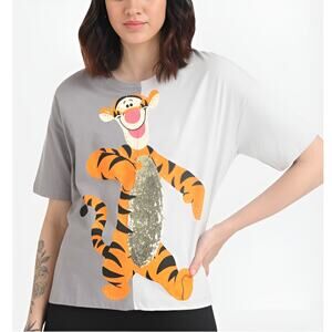 Kazo Winnie The Pooh Sequin Tiger Disney T-Shirt Gray Crewneck Cotton Size M